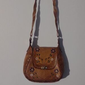 Leather saddle bag